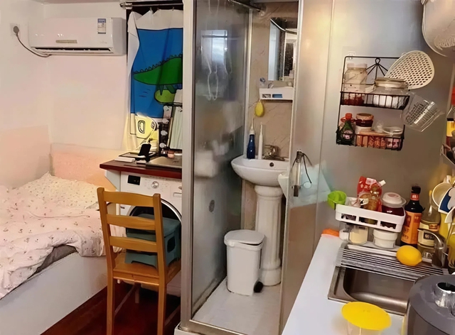 Thánh thần ơi: Nhà Hong Kong chỉ 5m² vẫn tận dụng được từng kẽ hở, muốn bái gia chủ làm sư phụ! - Ảnh 6. Thánh thần ơi: Nhà Hong Kong chỉ 5m² vẫn tận dụng được từng kẽ hở, muốn bái gia chủ làm sư phụ! - Ảnh 6.