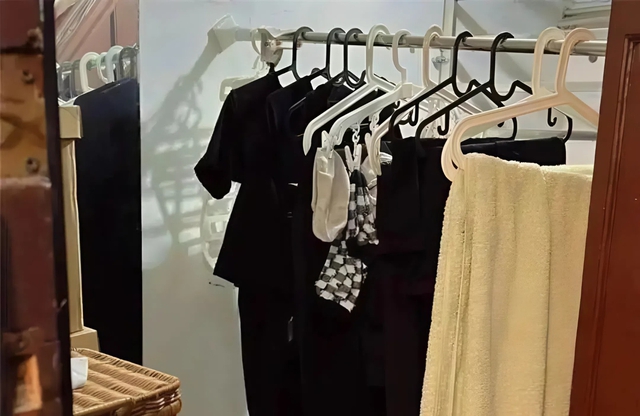 Thánh thần ơi: Nhà Hong Kong chỉ 5m² vẫn tận dụng được từng kẽ hở, muốn bái gia chủ làm sư phụ! - Ảnh 5. Thánh thần ơi: Nhà Hong Kong chỉ 5m² vẫn tận dụng được từng kẽ hở, muốn bái gia chủ làm sư phụ! - Ảnh 5.