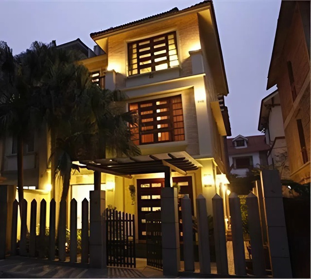 Nữ nghệ sĩ Việt là "đại gia đất mỏ", 45 tuổi lấy chồng, BĐS trải dài từ Nam ra Bắc- Ảnh 13. Nữ nghệ sĩ Việt là "đại gia đất mỏ", 45 tuổi lấy chồng, BĐS trải dài từ Nam ra Bắc- Ảnh 13.