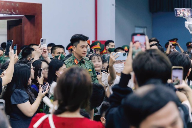 Tìm thấy những "báu vật nhan sắc của nhà nước" trong năm 2025- Ảnh 4. Tìm thấy những "báu vật nhan sắc của nhà nước" trong năm 2025- Ảnh 4.