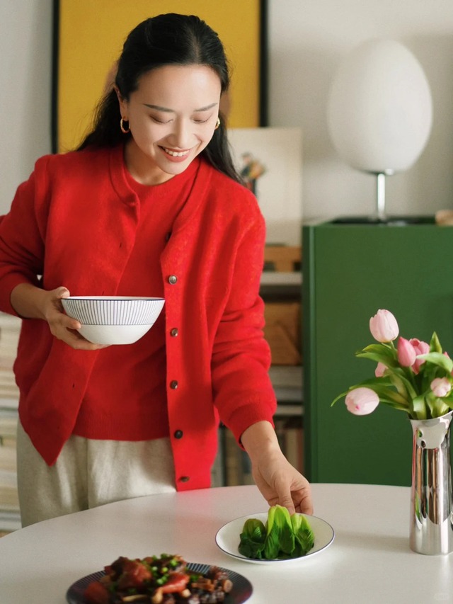 Làm bán sống bán chết vẫn chẳng dư: 5 lỗ hổng tài chính chị em cần "bịt" ngay để đón vận Thiên Hà Thủy 2026- Ảnh 2. Làm bán sống bán chết vẫn chẳng dư: 5 lỗ hổng tài chính chị em cần "bịt" ngay để đón vận Thiên Hà Thủy 2026- Ảnh 2.