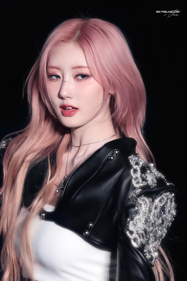 Mỹ nhân nổi tiếng hát hay, xinh như búp bê bị cắt sóng thẳng tay, âm mưu loại trừ rõ mồn một- Ảnh 5.