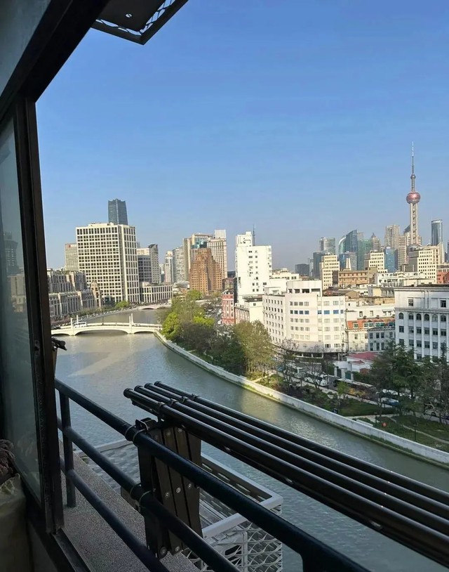 Cụ bà 80 tuổi không muốn làm gánh nặng cho con cháu: Bình yên dưỡng già, một mình nhưng không cô đơn- Ảnh 7. Cụ bà 80 tuổi không muốn làm gánh nặng cho con cháu: Bình yên dưỡng già, một mình nhưng không cô đơn- Ảnh 7.