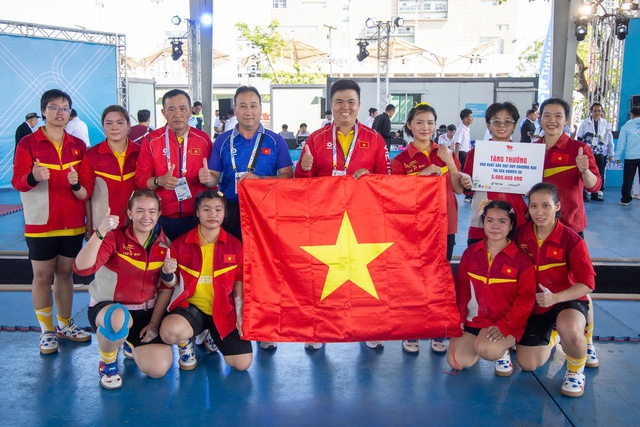 Kéo co Việt Nam đụng độ Thái Lan cực khốc liệt, giành luôn huy chương vàng SEA Games- Ảnh 9.