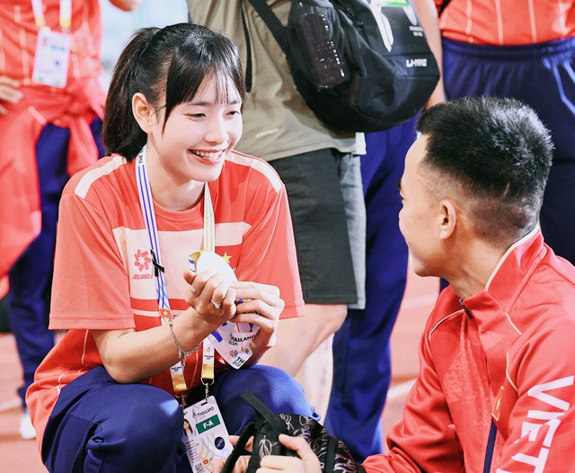 Gặp hotgirl Việt Nam 19 tuổi hot rần rần trên báo Thái Lan, thẹn thùng khi được gọi là "nàng tiên điền kinh"- Ảnh 4. Gặp hotgirl Việt Nam 19 tuổi hot rần rần trên báo Thái Lan, thẹn thùng khi được gọi là "nàng tiên điền kinh"- Ảnh 4.