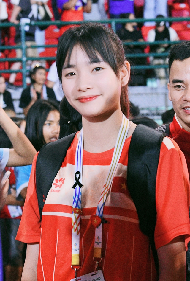 Gặp hotgirl Việt Nam 19 tuổi hot rần rần trên báo Thái Lan, thẹn thùng khi được gọi là "nàng tiên điền kinh"- Ảnh 6. Gặp hotgirl Việt Nam 19 tuổi hot rần rần trên báo Thái Lan, thẹn thùng khi được gọi là "nàng tiên điền kinh"- Ảnh 6.