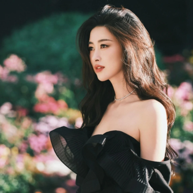 “Công chúa Bắc Kinh” chạm mốc 80kg sau sinh, giảm 25kg không cần tập thể dục khắc nghiệt- Ảnh 2. “Công chúa Bắc Kinh” chạm mốc 80kg sau sinh, giảm 25kg không cần tập thể dục khắc nghiệt- Ảnh 2.