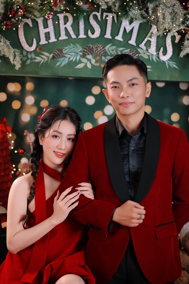 Mê mẩn 3 thiên thần nhà Khánh Thi-Phan Hiển: Cậu cả điển trai, cô hai sang chảnh, út cưng Lisa xinh yêu như búp bê!- Ảnh 13.