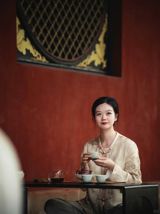 Bỏ việc văn phòng làm "chiến thần chốt đơn": Sau 1 năm bán trà, thấm thía cái giá của "nghề hái ra tiền"- Ảnh 2. Bỏ việc văn phòng làm "chiến thần chốt đơn": Sau 1 năm bán trà, thấm thía cái giá của "nghề hái ra tiền"- Ảnh 2.