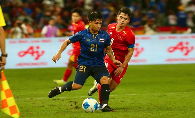 Phỏng vấn cầu thủ U22 Việt Nam: Lộ lý do ngược dòng kịch tính khiến U22 Thái Lan "ôm hận" trên sân nhà- Ảnh 12.