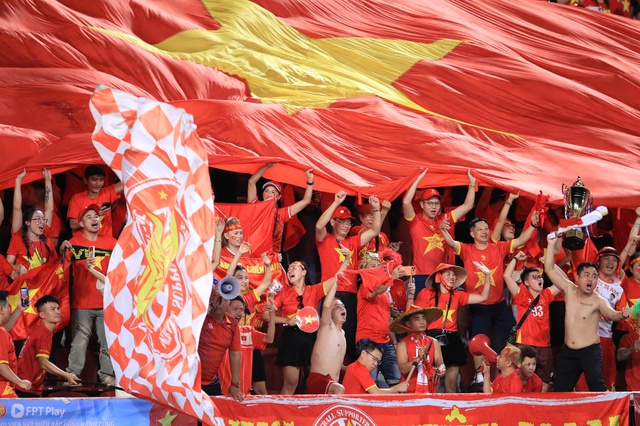 Phỏng vấn cầu thủ U22 Việt Nam: Lộ lý do ngược dòng kịch tính khiến U22 Thái Lan "ôm hận" trên sân nhà- Ảnh 4.