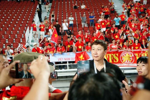 HLV Kim Sang-sik: U22 Việt Nam vô địch nhờ tinh thần không bỏ cuộc!- Ảnh 1.