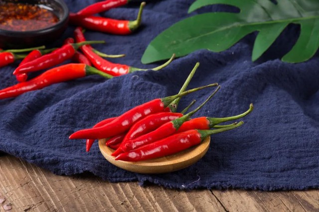 Người c&oacute; l&aacute; l&aacute;ch v&agrave; dạ d&agrave;y suy yếu thường lộ ngay ra tr&ecirc;n mặt: Thay đổi 4 th&oacute;i quen gi&uacute;p phục hồi một nửa- Ảnh 3.