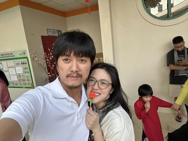 Vợ kém 16 tuổi bị chê xuề xoà, làm lố trong ngày kỷ niệm yêu, Quách Ngọc Tuyên phản ứng- Ảnh 5. Vợ kém 16 tuổi bị chê xuề xoà, làm lố trong ngày kỷ niệm yêu, Quách Ngọc Tuyên phản ứng- Ảnh 5.