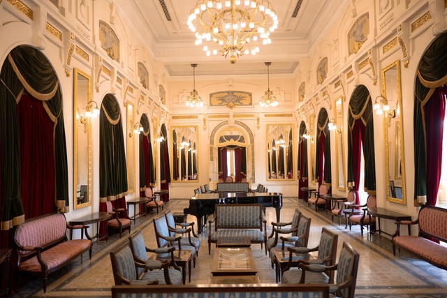 Cơ hội cuối để vào Nhà Hát Lớn Hà Nội trước khi đóng cửa 2 năm: Trải nghiệm có 1-0-2 tại công trình 115 tuổi- Ảnh 17.