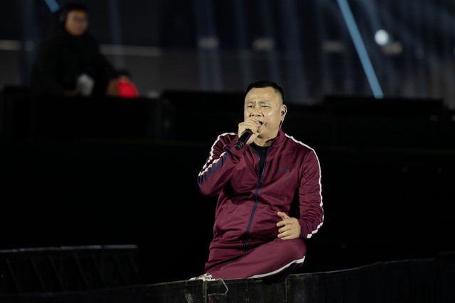 Tự Long đúng là chẳng sợ ai, cái gì cũng dám thoại- Ảnh 2.