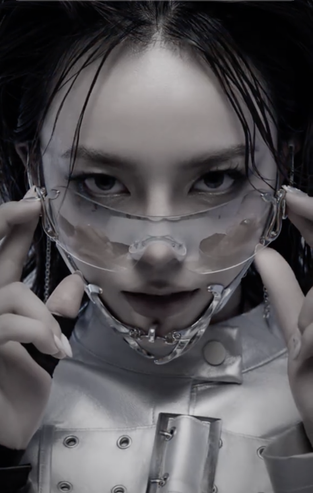 Nữ xạ thủ đẹp nhất Việt Nam tung bộ ảnh cực sexy, body "nóng bỏng mắt" khi vừa trở về với 2 HCV SEA Games- Ảnh 3.