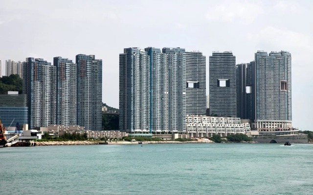 Tại sao các tòa nhà ở Hong Kong luôn có "lỗ thủng" ở giữa?- Ảnh 3.