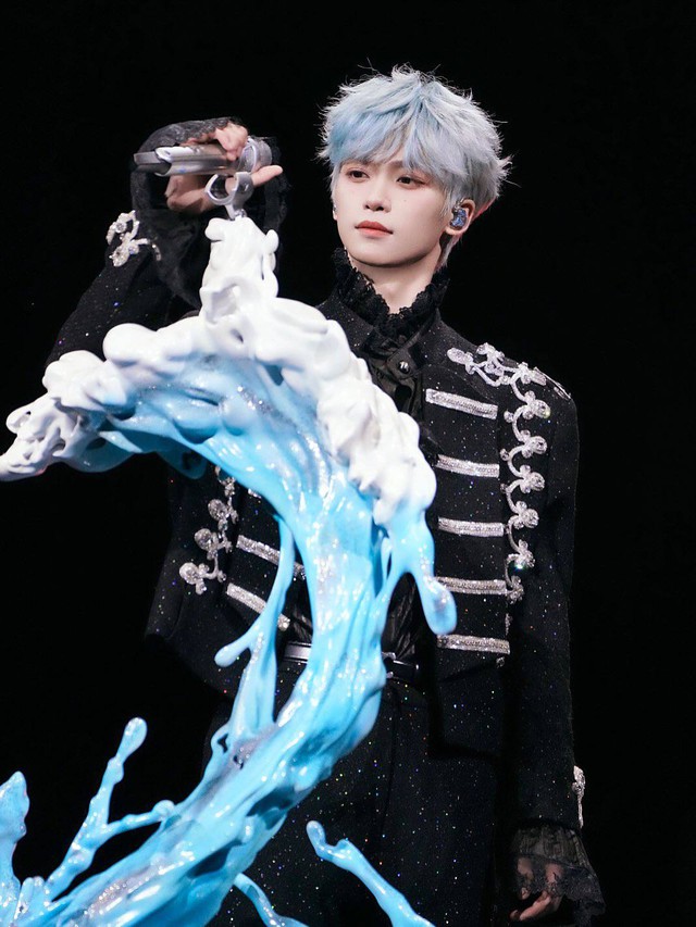 Mỹ nam đẹp như tiên tử xé truyện bước ra, chẳng trách mới nổi tiếng mà đã hot cỡ này!- Ảnh 3.