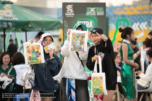 Bia Saigon Special trao hàng ngàn "Lộc Special" tại Extra Special Night 2025- Ảnh 3.