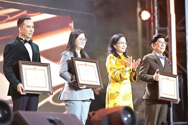Giải thưởng Quảng cáo sáng tạo Việt Nam 2025: Vạn Xuân Awards 2025 vinh danh 62 ý tưởng sáng tạo xuất sắc- Ảnh 2.
