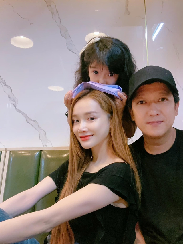 Mới 6 tuổi con gái Trường Giang - Nhã Phương đã "chạy show" catwalk, thần thái cỡ này thì không đùa được!- Ảnh 5.