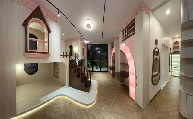 Mỹ nhân "win chặt" đường đua Noel: Tự tay trang trí biệt thự 1000m² đẹp chấn động thị giác- Ảnh 18.