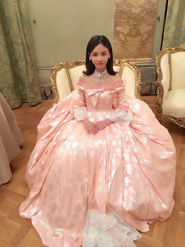 Sự hết thời của 1 ngôi sao: Mỹ nhân sáng giá bị ép đi tiếp rượu, chịu bất công đến mức rời làng giải trí- Ảnh 4.