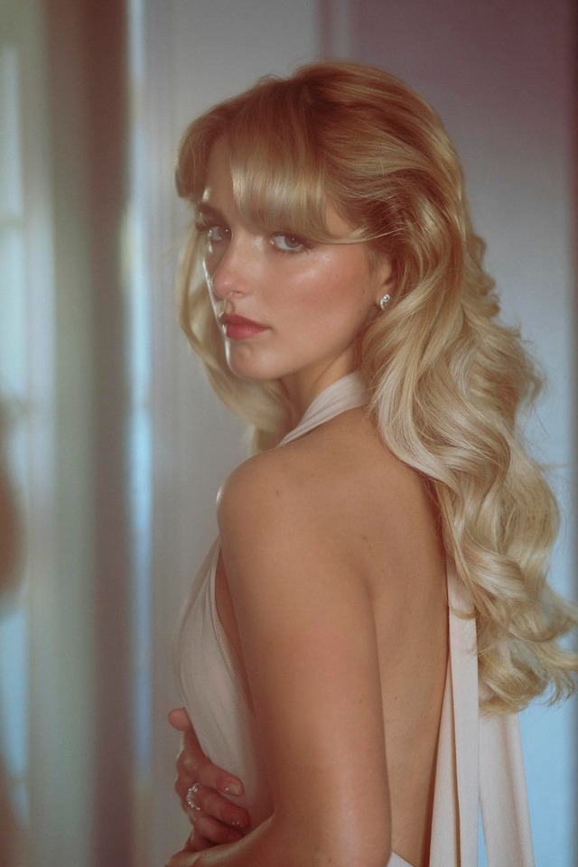 10 mỹ nhân đẹp nhất thế giới 2025: Địch Lệ Nhiệt Ba xếp thứ 6, hạng 1 càng ngắm càng say - Ảnh 1.