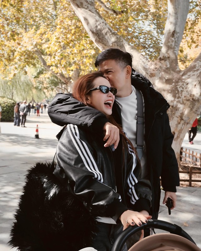 Cô gái Việt đẹp đến mức được truyền thông xứ Trung tung hô là "nữ thần", soi mặt mộc mới ngỡ ngàng- Ảnh 8.