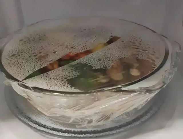 Dù giàu hay nghèo cũng nên sớm nói lời tạm biệt với 5 món đồ độc hại này- Ảnh 2.