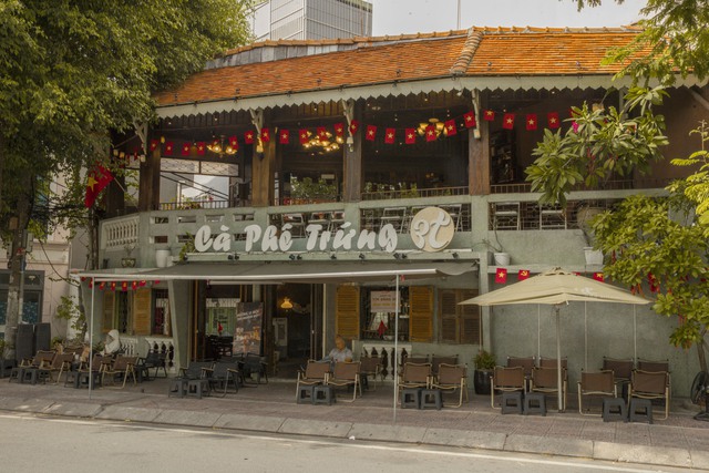 Văn hoá làm nên khác biệt trong F&B: Khi Cà Phê Trứng 3T, Queenam và Khoai Lang Nướng trở thành cầu nối với người trẻ- Ảnh 1.