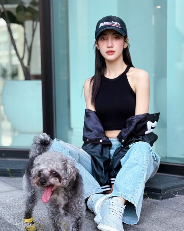 Danh tính nữ diễn viên lộ clip thân mật với thiếu gia, bị bóc phốt làm "tiểu tam" ầm ĩ showbiz trong đêm Giáng sinh- Ảnh 3.