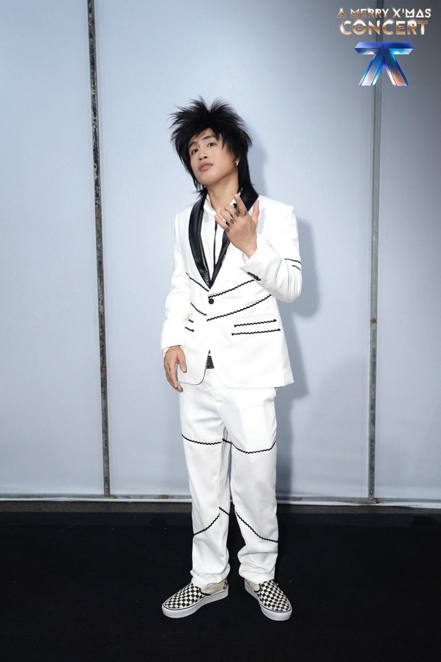 HKT bất ngờ tái xuất tại concert Anh Trai Say Hi?- Ảnh 3. HKT bất ngờ tái xuất tại concert Anh Trai Say Hi?- Ảnh 3.