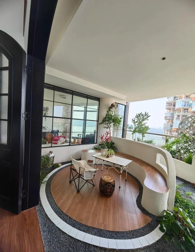 Nữ nghệ sĩ 40 tuổi không kết hôn, bỏ 12 tỷ xây "nhà trên không" sống 1 mình: "Thỉnh thoảng cũng thấy cô đơn"- Ảnh 2.