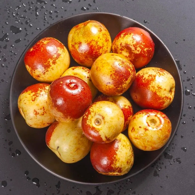 Mùa đông chăm ăn quả này thì bổ máu, đẹp da, phụ nữ sẽ có khuôn mặt hồng hào và nói không với rụng tóc- Ảnh 1.