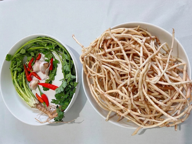 Bao năm ăn loại rau này toàn bỏ rễ, ai ngờ đấy lại là "cực phẩm", trộn chua cay ăn một lần là nghiện- Ảnh 2.
