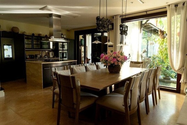 Hoa hậu Việt ở biệt thự 400 tỷ, sở hữu cả penthouse dát vàng- Ảnh 9.