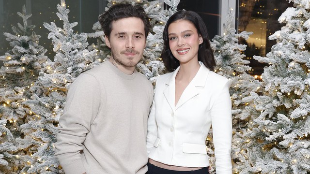 Lý do thực sự khiến vợ chồng Beckham bị con cả "block", hé lộ biệt danh kém duyên Victoria đặt cho con dâu- Ảnh 2.