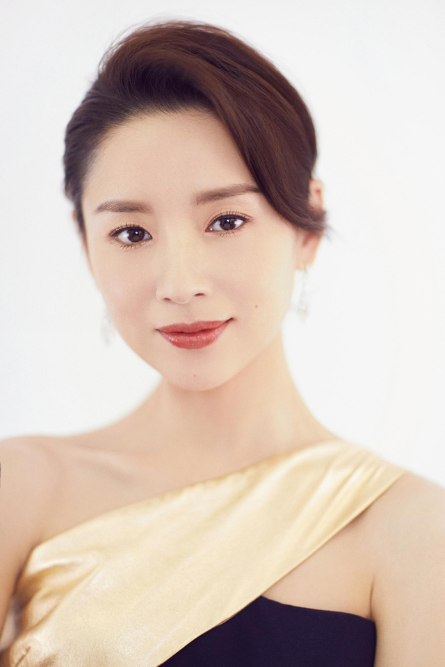 "Bạch nguyệt quang" showbiz không trả nổi học phí 3,7 tỷ đồng hằng năm cho con trai- Ảnh 1.