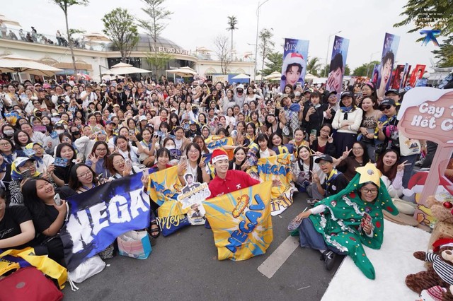 Một cuộc chiến "đẫm tiền" đang xảy ra trước thềm concert Anh Trai Say Hi mùa 2- Ảnh 19.