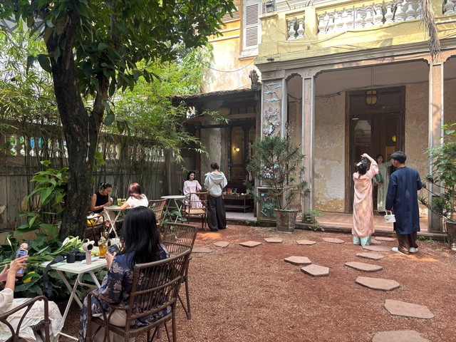 Tin tôi đi, cà phê Starbucks là rẻ nhất đấy!- Ảnh 4.