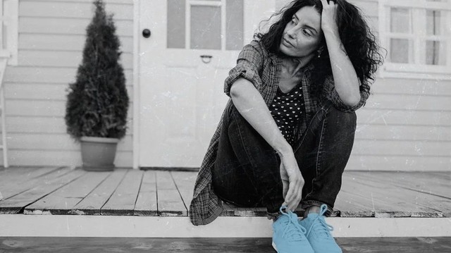 Tuổi trung niên của tôi không bắt đầu bằng nếp nhăn, mà bằng những thay đổi khiến tôi "không còn nhận ra mình"- Ảnh 4.