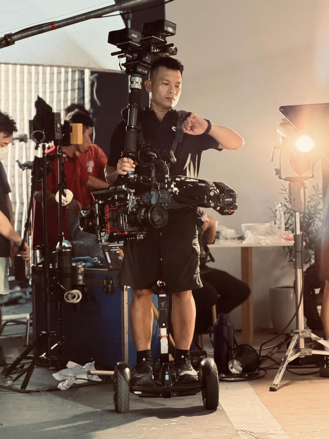 Steadihan Lê Bảo Hân lên tiếng vụ tuyển trợ lý đạo diễn Quang Dũng: Tôi từng làm không lương, chờ 6h sáng đến 4h30 chiều- Ảnh 2.