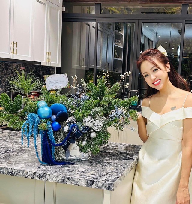 Nữ nghệ sĩ tái hôn với đại gia, được "chiều như trứng mỏng", sống sang chảnh trong biệt thự 200m²- Ảnh 20.