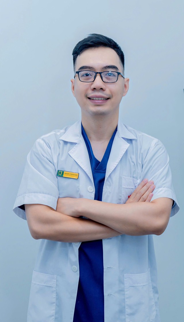 Cận cảnh thứ bên trong của bàn chải điện khiến nhiều người rùng mình: BS nói gì?- Ảnh 2.