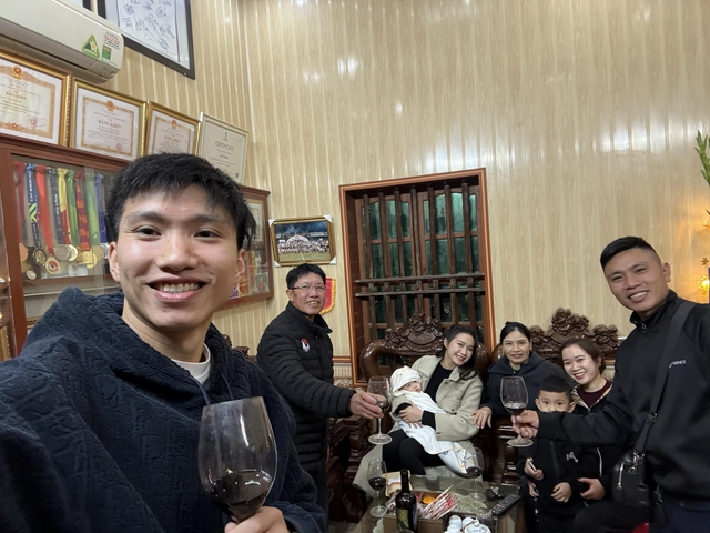 Chị dâu của Đoàn Văn Hậu nhắc thẳng tên Doãn Hải My giữa tin đồn to tiếng với chồng và mẹ, thái độ ra sao?- Ảnh 3.