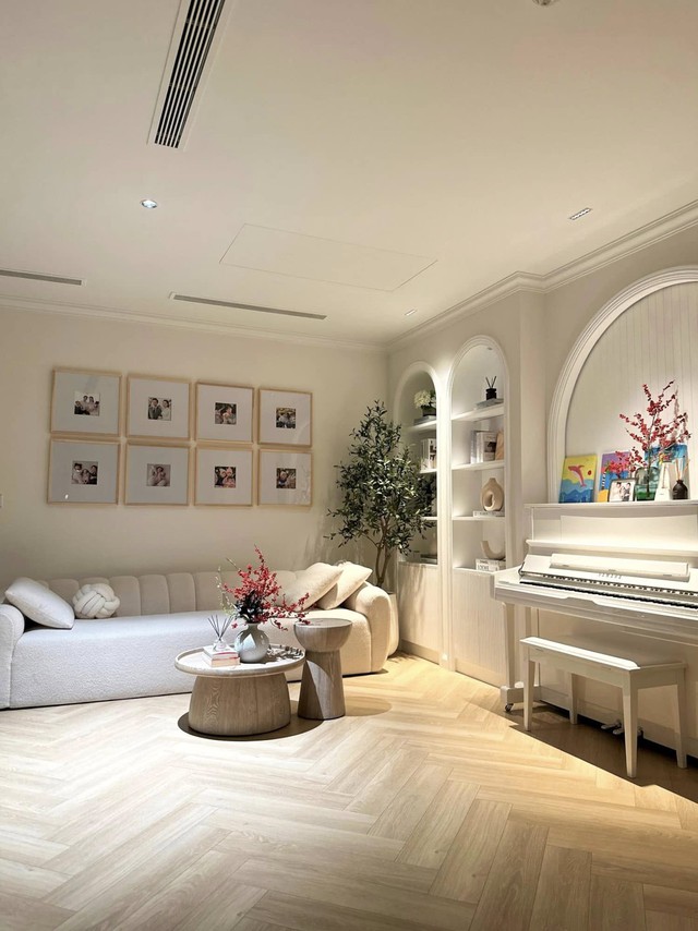 Hoa hậu Việt Nam đầu ti&ecirc;n l&agrave;m d&acirc;u h&agrave;o m&ocirc;n, được chồng chiều như c&ocirc;ng ch&uacute;a, sống đời thượng lưu trong biệt thự hạng sang- Ảnh 6.