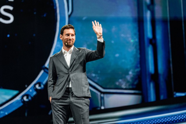 Tìm ra tỷ phú năm 2025 của làng bóng đá thế giới: Ronaldo hay Messi giàu hơn?- Ảnh 2.