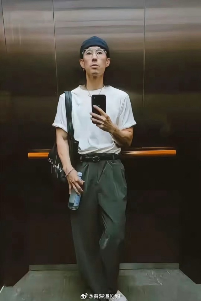 Vẻ ngoài gầy rộc, mặt hóp trơ xương đến khó tin của tài tử F4 Vườn Sao Băng- Ảnh 1. Vẻ ngoài gầy rộc, mặt hóp trơ xương đến khó tin của tài tử F4 Vườn Sao Băng- Ảnh 1.